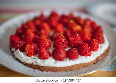 Cake Genoise High Res Stock Images Shutterstock