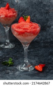 strawberry frose cocktail with pink wine Frose Slushy Smoothy Alcoholic Beverage. Boozy Frozen Rose Frose.