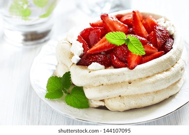 Strawberry Pavlova Cake