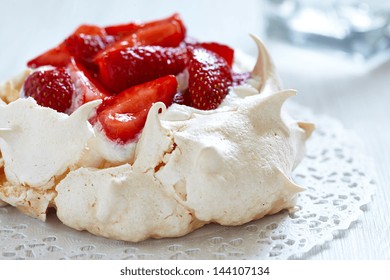 Strawberry Pavlova Cake