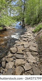 Stream Between Countries with Canoe