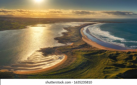 Streedagh Strand An Impressive Naturally Created 3km Double-edged Beach Sandbar, Running From One Tip To The End. It Has Fabulous Views Upon The Iconic Benbulbin Mountain The Atlantic Ocean. 