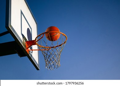 30,401 Falling ball Images, Stock Photos & Vectors | Shutterstock