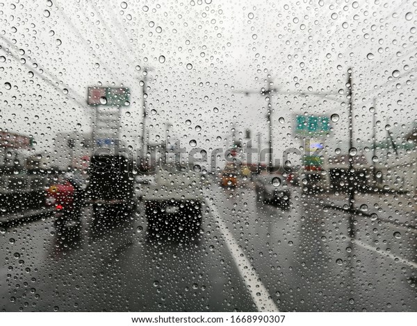 Street essence Japan rain day\
