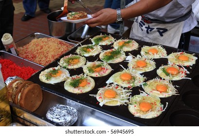 Street Foo In Tokyo - Eggs Sunny Side Up Asian Style