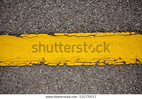 street line\
details, texture of yellow street\
line