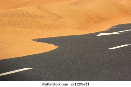 Street In Liwa Desert Uae