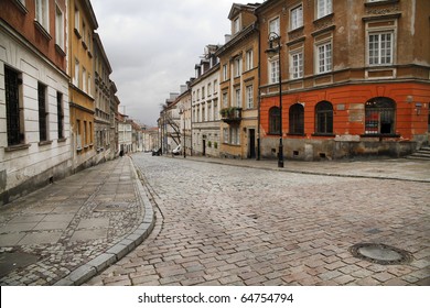 Street In The Old Town Of Warsaw - Capital City Of Poland