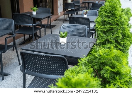 Street Restaurant Table, Empty Cafe Tables, Bistro Seat, Bar Terrace, Outdoor Restaurants, Cafeteria, Outside Trattoria, City Coffee Shops Furniture, Summer Street Table