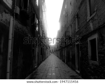 Similar – Foto Bild Waschtag Venedig Wäsche