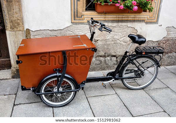 vintage cargo bike