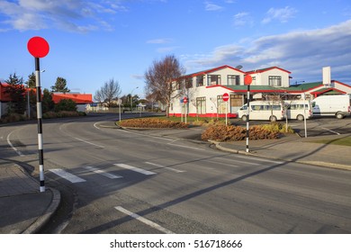 Street In Te Anau Town Important Traveling Center In South Island New Zealand