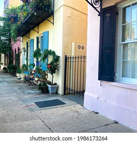 Street View Rainbow Row Charleston 