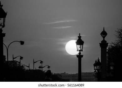 Streetlight In Paris At Dawn And Sunset.