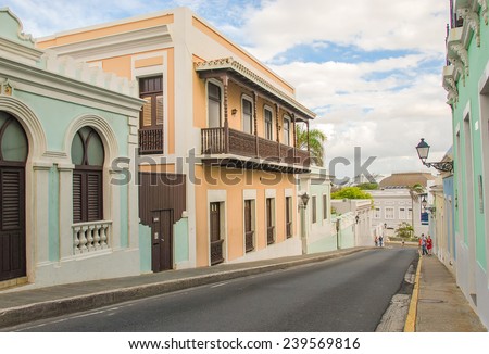 Streets of San Juan with colourful buildings, Puertorico.