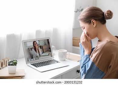 Stressed Young Woman Asking Psychologist Advice Stock Photo 2003131232 ...