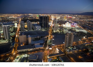 the strip, Las Vegas (USA) by Night