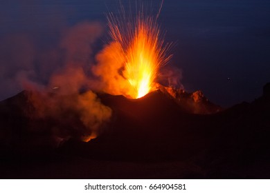 Stromboli Volcano Eruption Eolian Islands Italy Stock Photo 664904581 ...