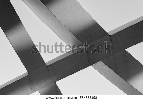 Strong steel\
beams welded together at sharp\
angles