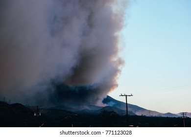 Strong Winds Have Carried Smoke And Ash Through Ventura County. Southern California Fires, Thomas Fire In December 2017. Dark Sky In Ventura County. 