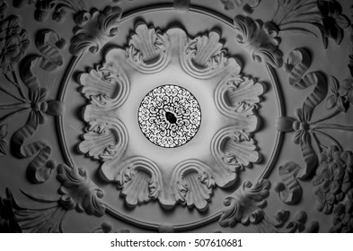 Structure