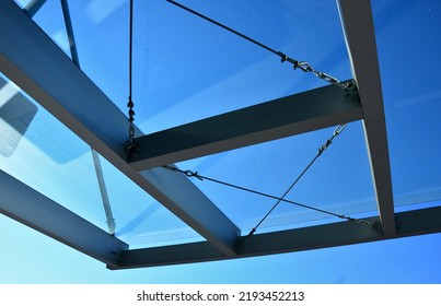 Strut Suspended Glass Roof Above Building Stock Photo 2193452213 ...