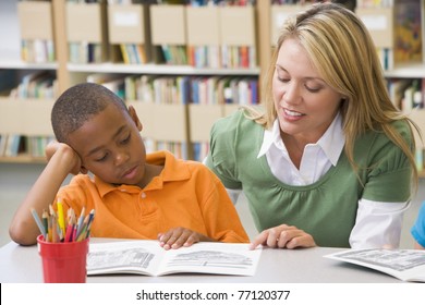 172,179 Teaching reading Images, Stock Photos & Vectors | Shutterstock