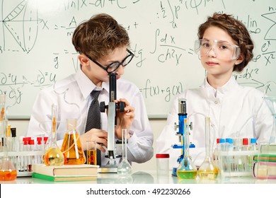 36,004 Kids laboratory Images, Stock Photos & Vectors | Shutterstock