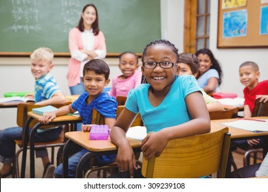 99,240 Elementary teacher student Images, Stock Photos & Vectors ...