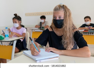 Students Wearing Face Masks At A Classroom Amid The Ongoing Coronavirus Pandemic At A Private School In Istanbul, Turkey, 11 September 2020. 