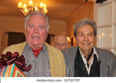 STUDIO CITY, CA- SEPTEMBER 27, 2013: Actors Robert Wagner And Mike Connors Attending The 16th Annual Silver Spur Awards At The Sportsmens Lodge On September 27, 2013 In Studio City, Ca.