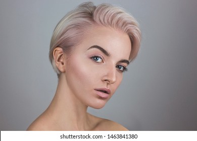 Blond Short Hair Beauty Images Stock Photos Vectors Shutterstock