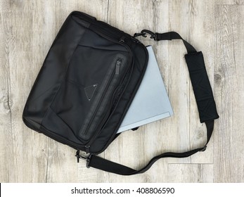 A Studio Photo Of A Laptop Shoulder Bag