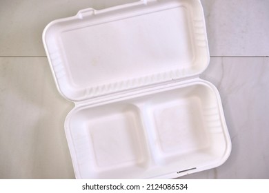 A Studio Photo Of A Throw Away Food Tray