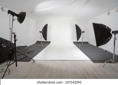 234,675 Film Set Images, Stock Photos & Vectors | Shutterstock