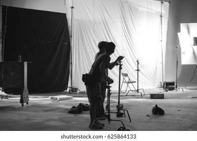 In the studio, shoot the video