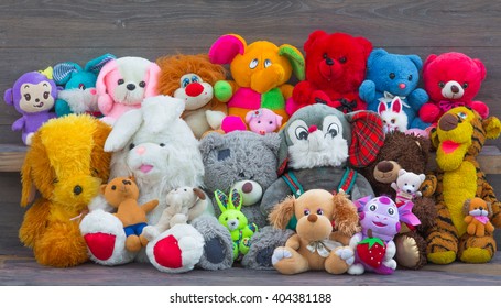 1,116 Pile of stuffed animals Images, Stock Photos & Vectors | Shutterstock