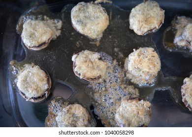 Stuffed Mushrooms With Blue Cheese