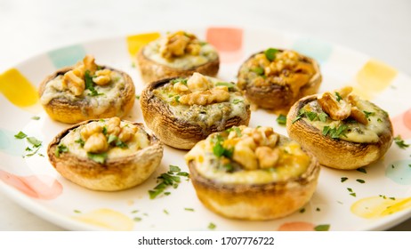 Stuffed Mushrooms With Blue Cheese And Walnuts 