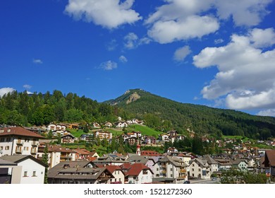 1,298 Ortisei Village Images, Stock Photos & Vectors | Shutterstock