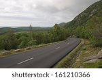 The stunning park road loop in Acadia National Park, Maine, USA. 