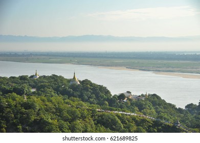 111 Soon u ponya shin pagoda Images, Stock Photos & Vectors | Shutterstock