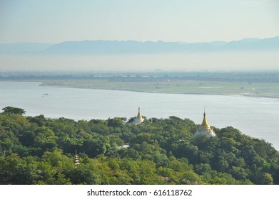 111 Soon U Ponya Shin Pagoda Images, Stock Photos & Vectors 