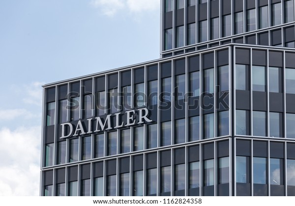 Stuttgart Badenwurttemberggermany 21 08 2018 Daimler Stock Photo Edit Now 1162824358