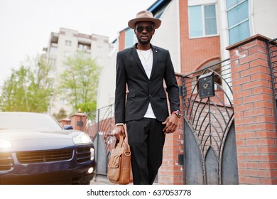 5,454 Male model black car Images, Stock Photos & Vectors | Shutterstock