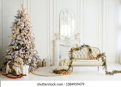 23,302 Christmas armchair Images, Stock Photos & Vectors | Shutterstock