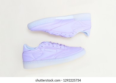 Download Download Leather Sneaker Mockup Right Side View PNG ...