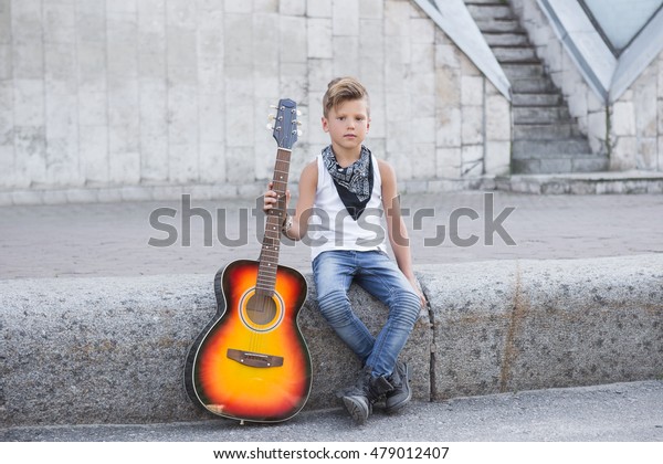 stylish boy with guitar hd