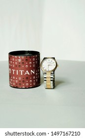 Stylish Looking Titan Watch Gold And Silver Look For Men's