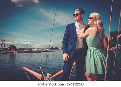 https://image.shutterstock.com/image-photo/stylish-wealthy-couple-on-luxury-260nw-296112230.jpg